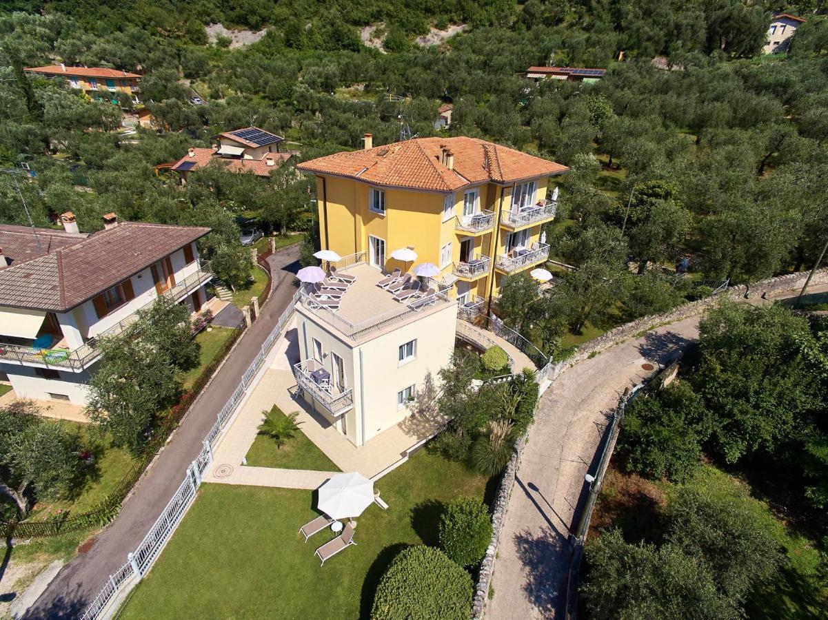 La Pervinca Apartments Μαλτσεζίνε Εξωτερικό φωτογραφία